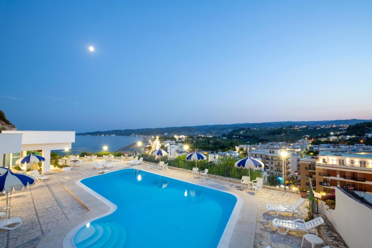 Aparthotel Svevo Sea House Vieste Exterior foto
